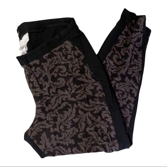 Chico's Heavy Black & Gray Patterned Leggings Size Large 12 - Picture 3 of 16